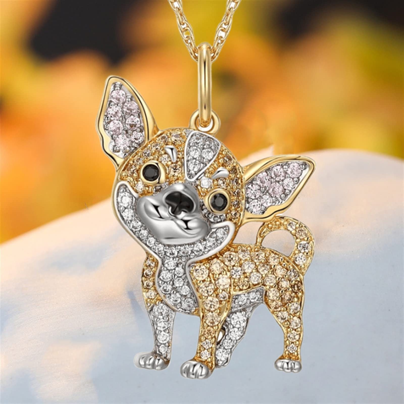☆超可愛い！天然ダイヤモンド0.16ct 犬形 k10WGペンダント 新品同様！ ☆超可愛い！天然ダイヤモンド0.16ct 犬形 k10WGペンダント 新品同様